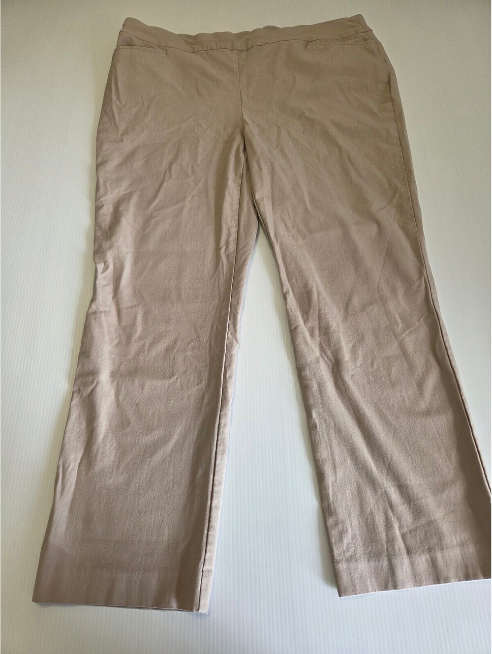 Chico's Women's Beige Straight Leg Pants Size 3P